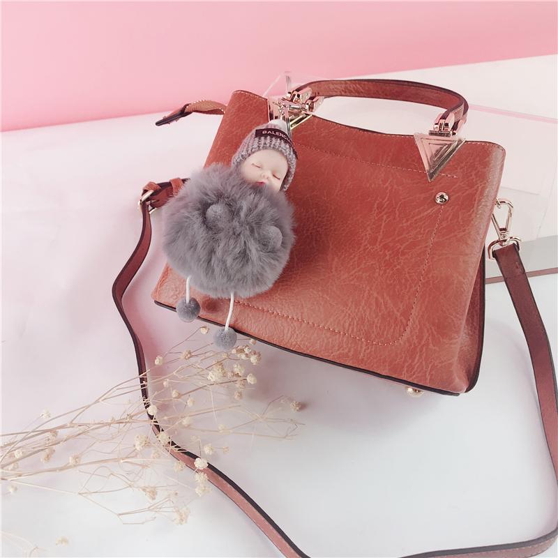 Miela modeliavimo pliušinė prisimerkusi lėlė - Image 4