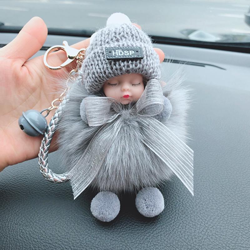 Miela modeliavimo pliušinė prisimerkusi lėlė - Image 2